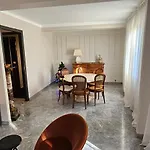 Oasis - Duplex Climatise 100m2, Jardin 150m2, Garage Individuel Clos 아파트