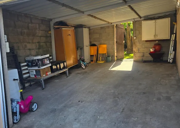 Apartment Duplex Climatise 100m2, Jardin, Garage Individuel Clos