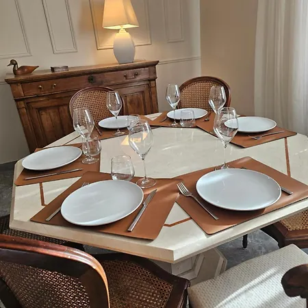 Duplex Climatise 100m2, Jardin, Garage Individuel Clos * Antibes