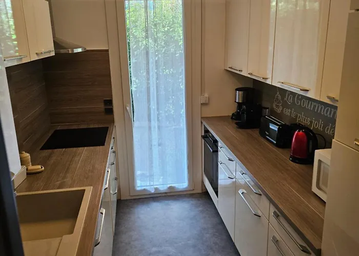 Duplex Climatise 100m2, Jardin, Garage Individuel Clos * Antibes